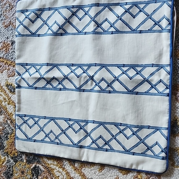 sold - Picture 3 of 4